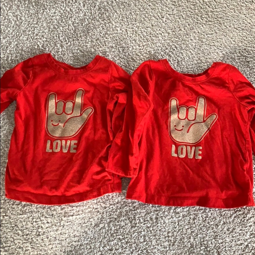Adorable t-shirts Valentine’s Day twins!